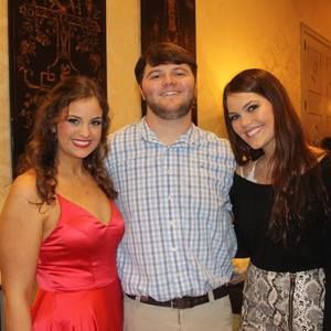 Meet your Posher, Avery